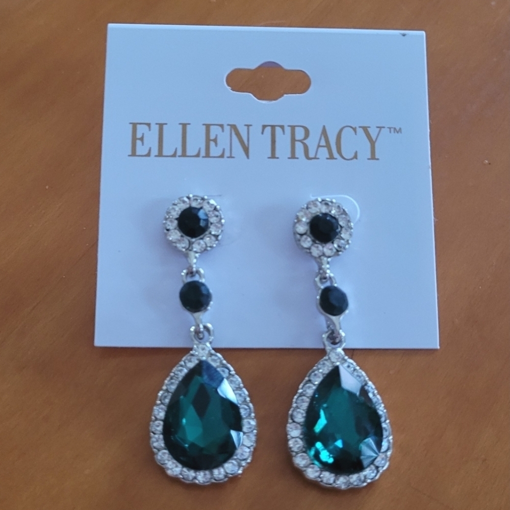 Ellen Tracy 90's Green Glass and Rhinestoneโ Droplet Statement Earrings